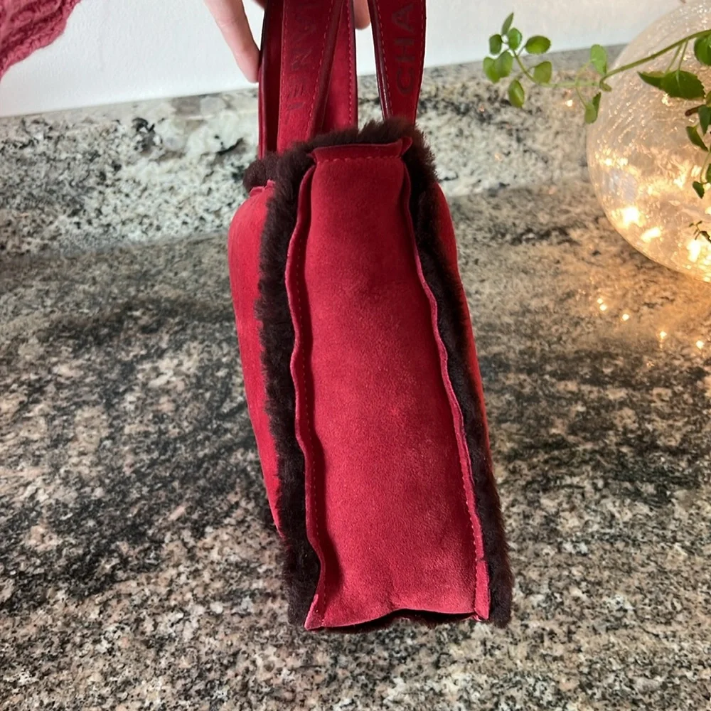 Chanel Shearling Logo Handle Handbag - Picture 12 of 17